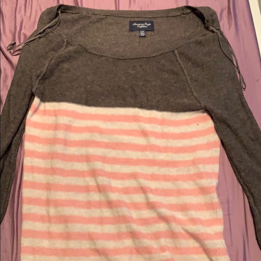 American eagle sweater